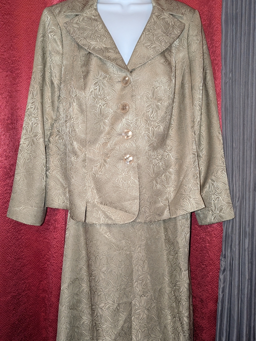 Le Suit Olive Floral Jacquard Skirt Suit